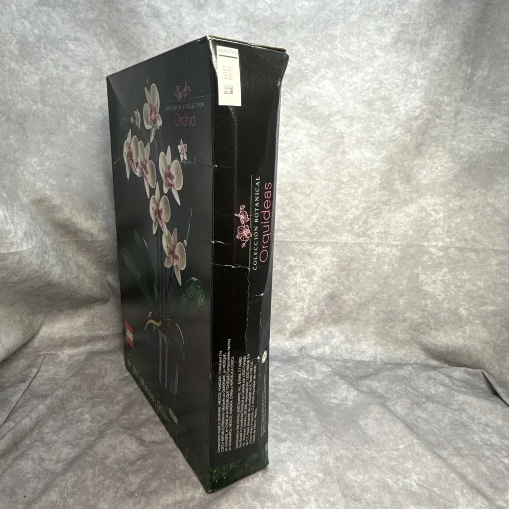 LEGO Botanical Collection Orchid Flower 10311 NIB New With Light Box Wear